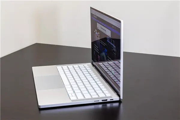 PC市场持续回暖,AI PC成回暖关键因素 PC市场持续回暖,AI PC成回暖关键因素